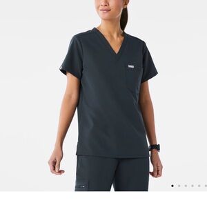 Figs Catarina one pocket scrub top. Size XS. Color dark harbor